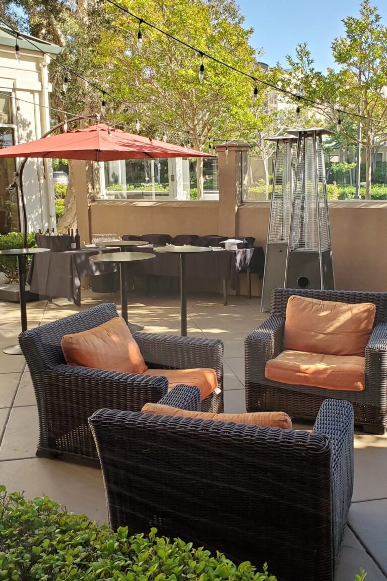 The outdoor lounge space at the CEC in-person seminar