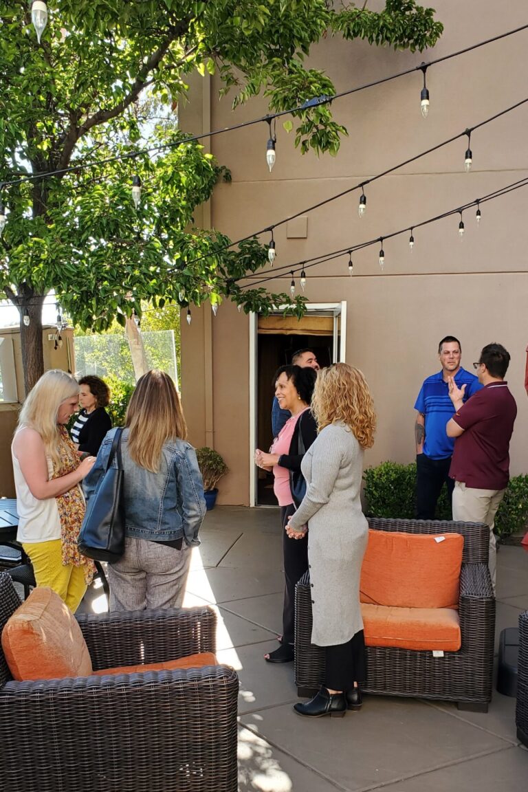 The attendees networking at the CEC in-person seminar